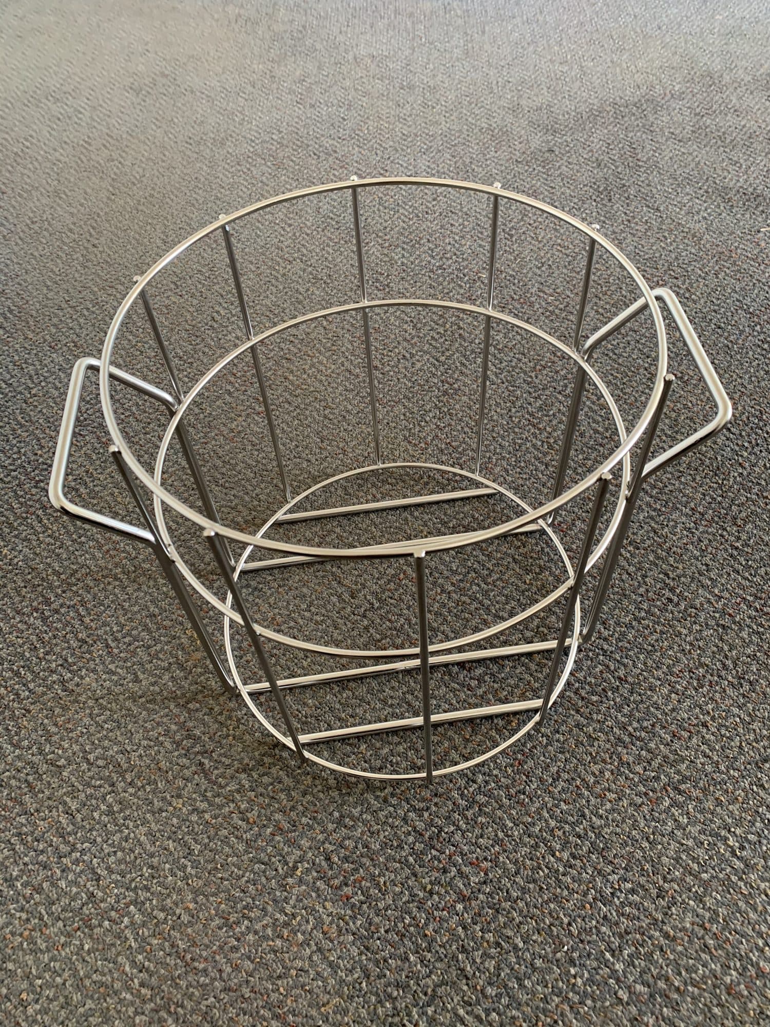 Heavy-duty wire potato basket