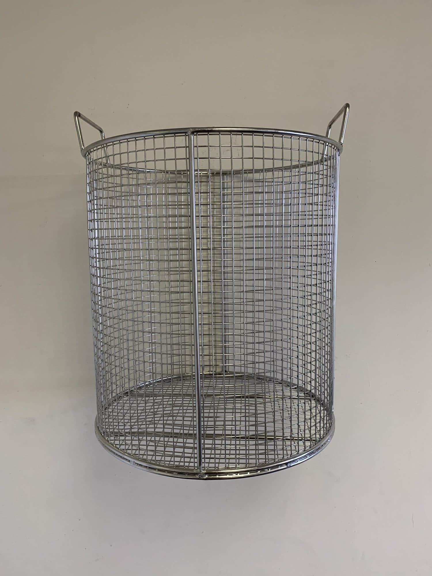 Wire washing basket