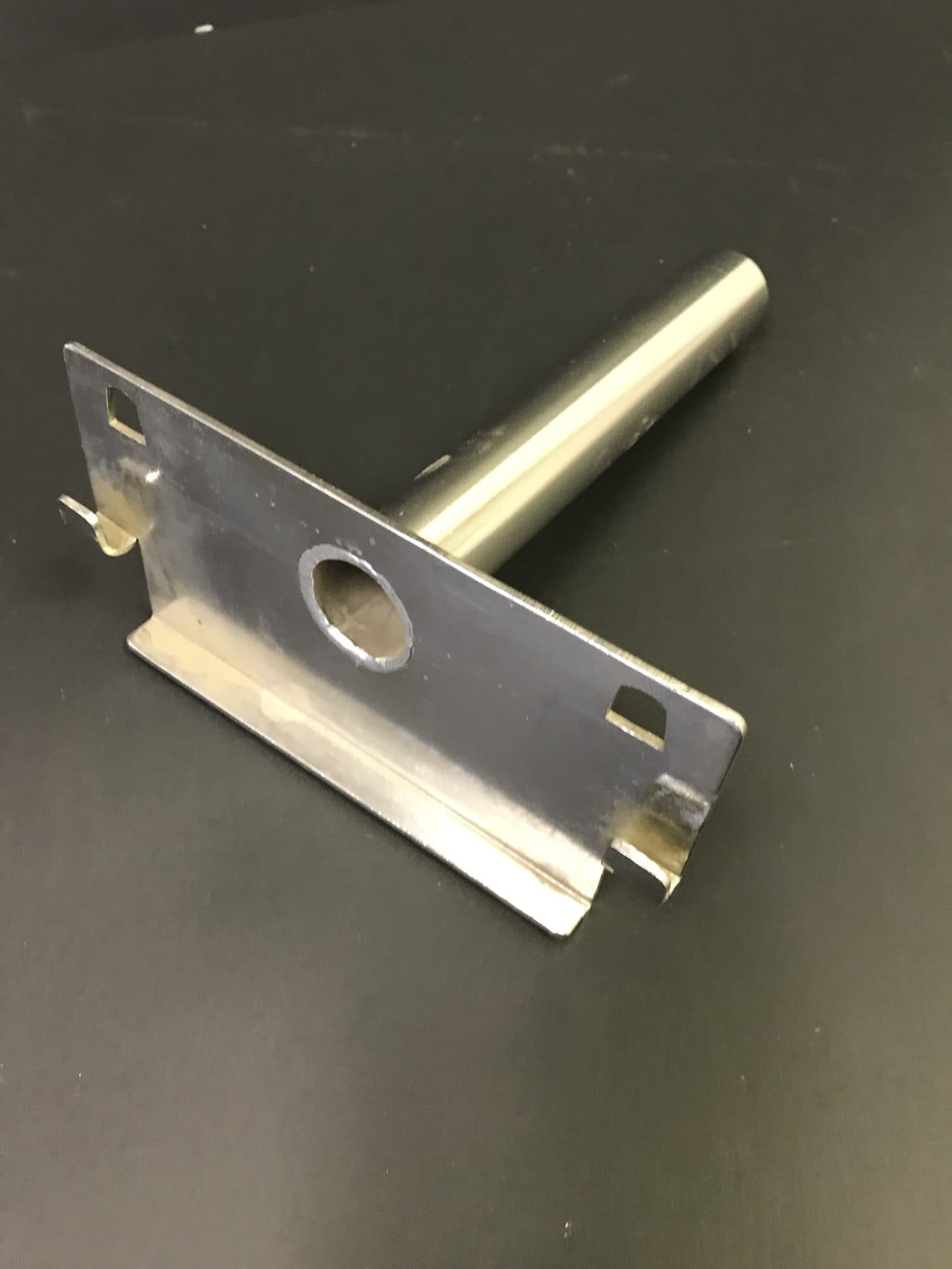 Wire thermostat guard cage